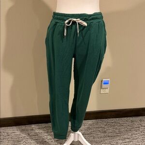 Vuori Green Jogger Pants